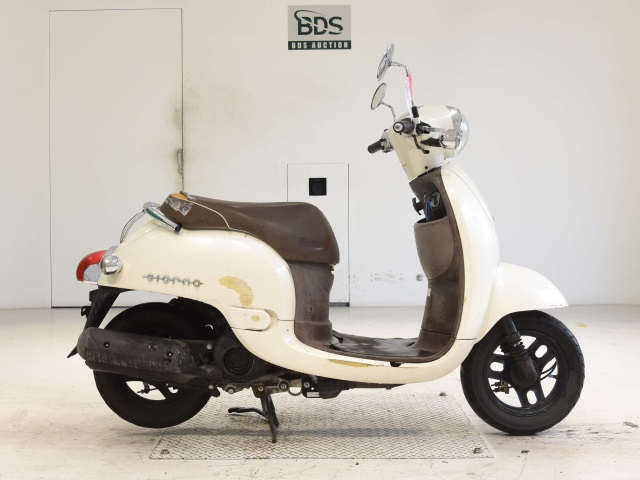 Honda GIORNO 2011