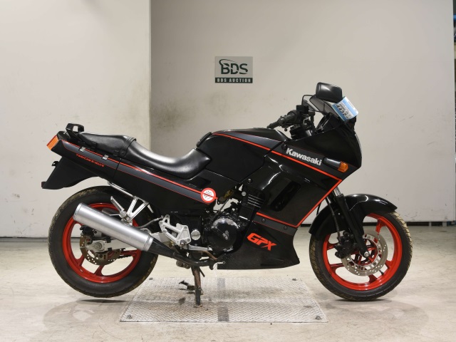 Kawasaki GPX250R 1987