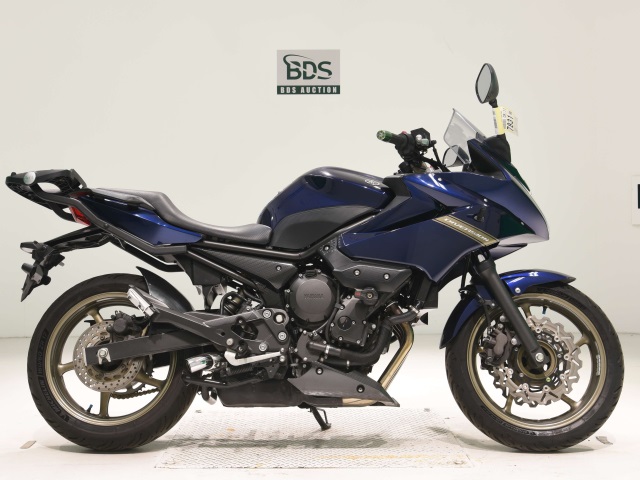 Yamaha XJ6 DIVERSION S 2012