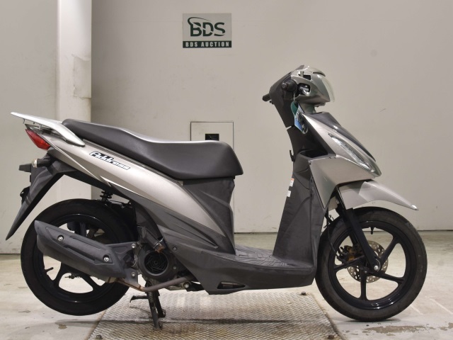 Suzuki ADDRESS V110