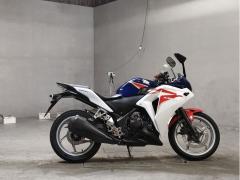Honda CBR250R 2011