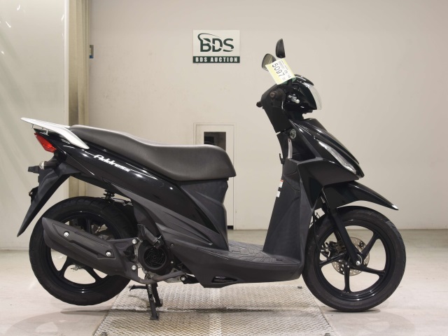 Suzuki ADDRESS V110