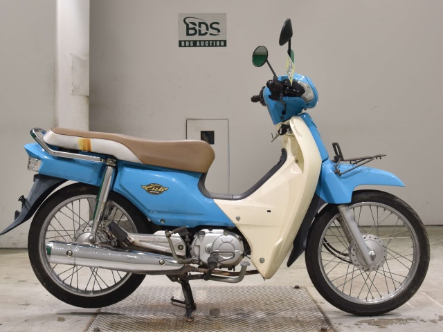 Honda C110 2016