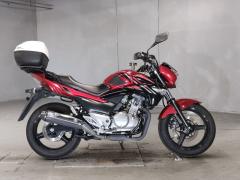 Suzuki GSR250
