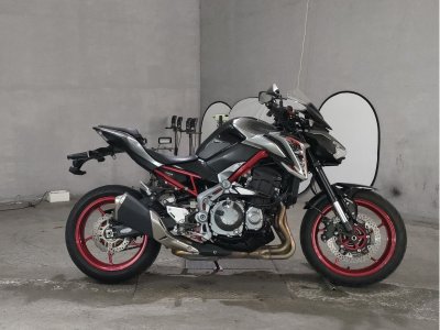 Kawasaki Z900 2018