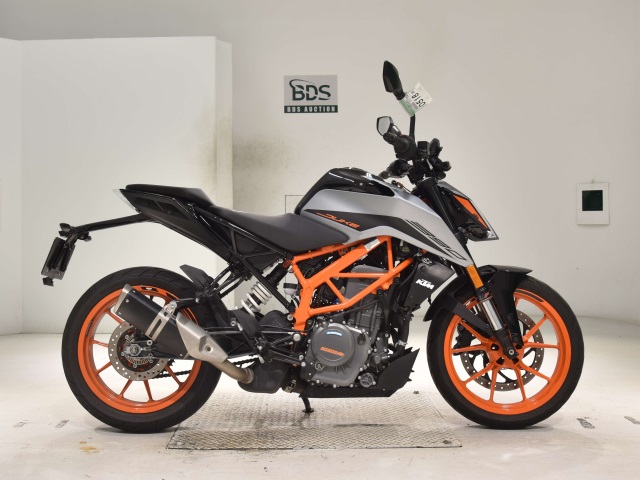 KTM 390 DUKE 2023
