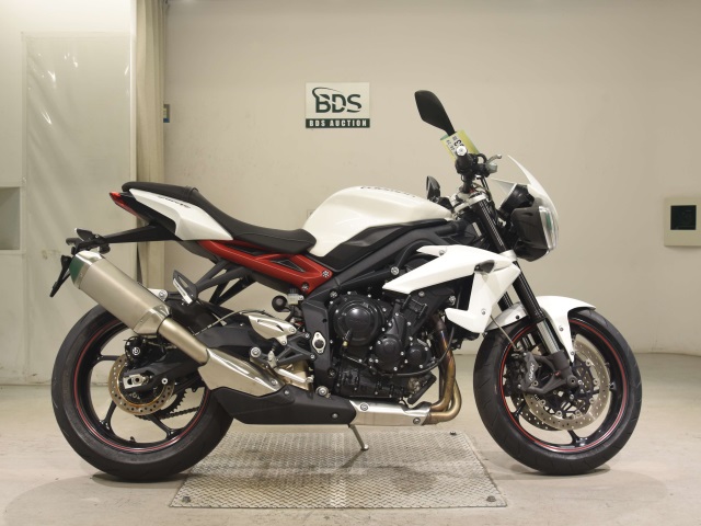 Triumph STREET TRIPLE R 2014