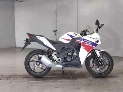 Honda CBR125R 2013