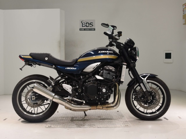 Kawasaki Z900RS 2021