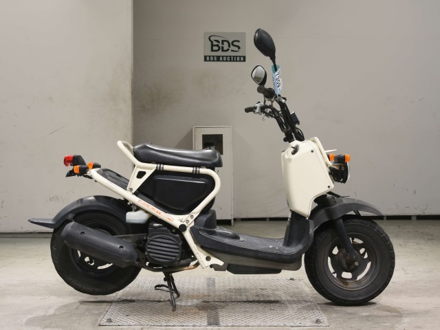 Honda ZOOMER 2001