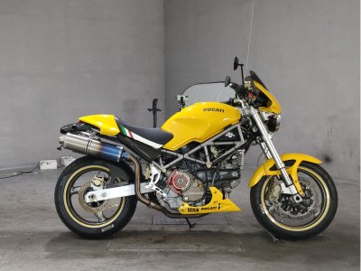 Ducati MONSTER 900 2002