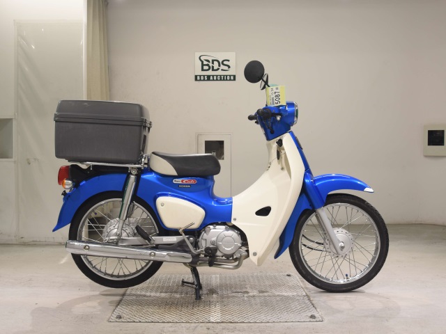 Honda C110-3 2018