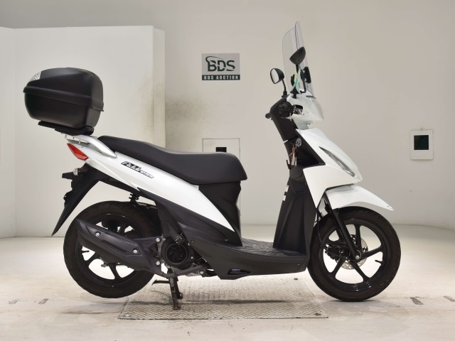 Suzuki ADDRESS V110