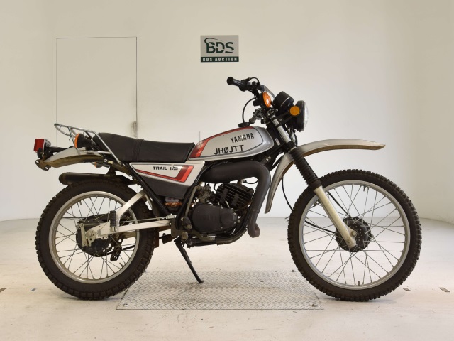 Yamaha DT125R TRAIL
