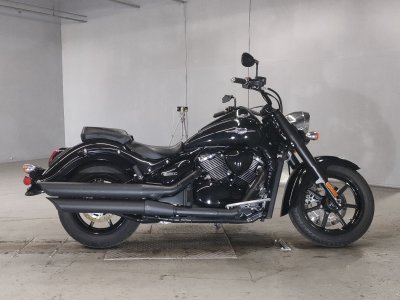 Suzuki BOULEVARD C90 2021