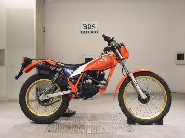 Honda TLR200 1983