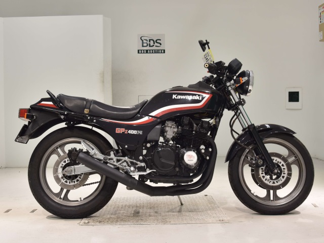 Kawasaki GPZ400F 1986