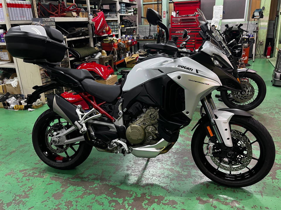 Ducati MULTISTRADA V4S 2023