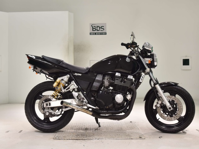 Yamaha XJR400 2005