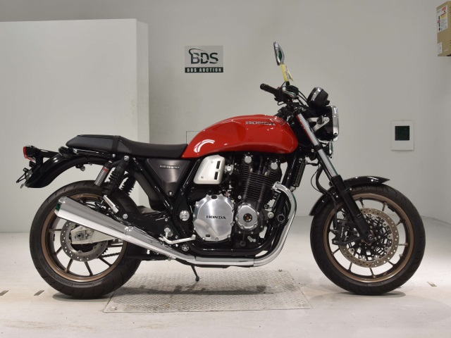 Honda CB1100RS 2022