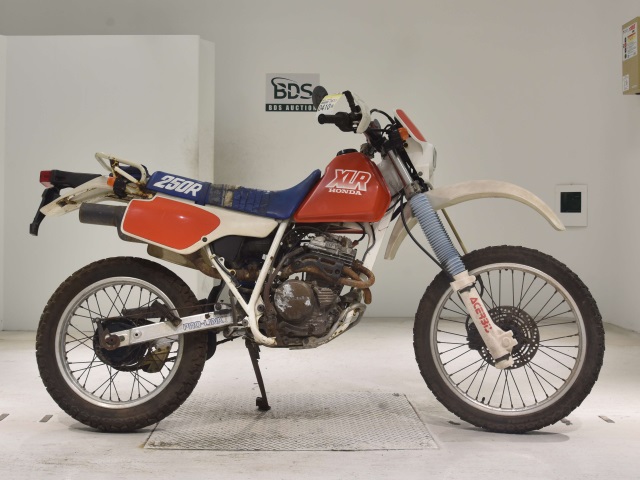 Honda XLR250R 1987