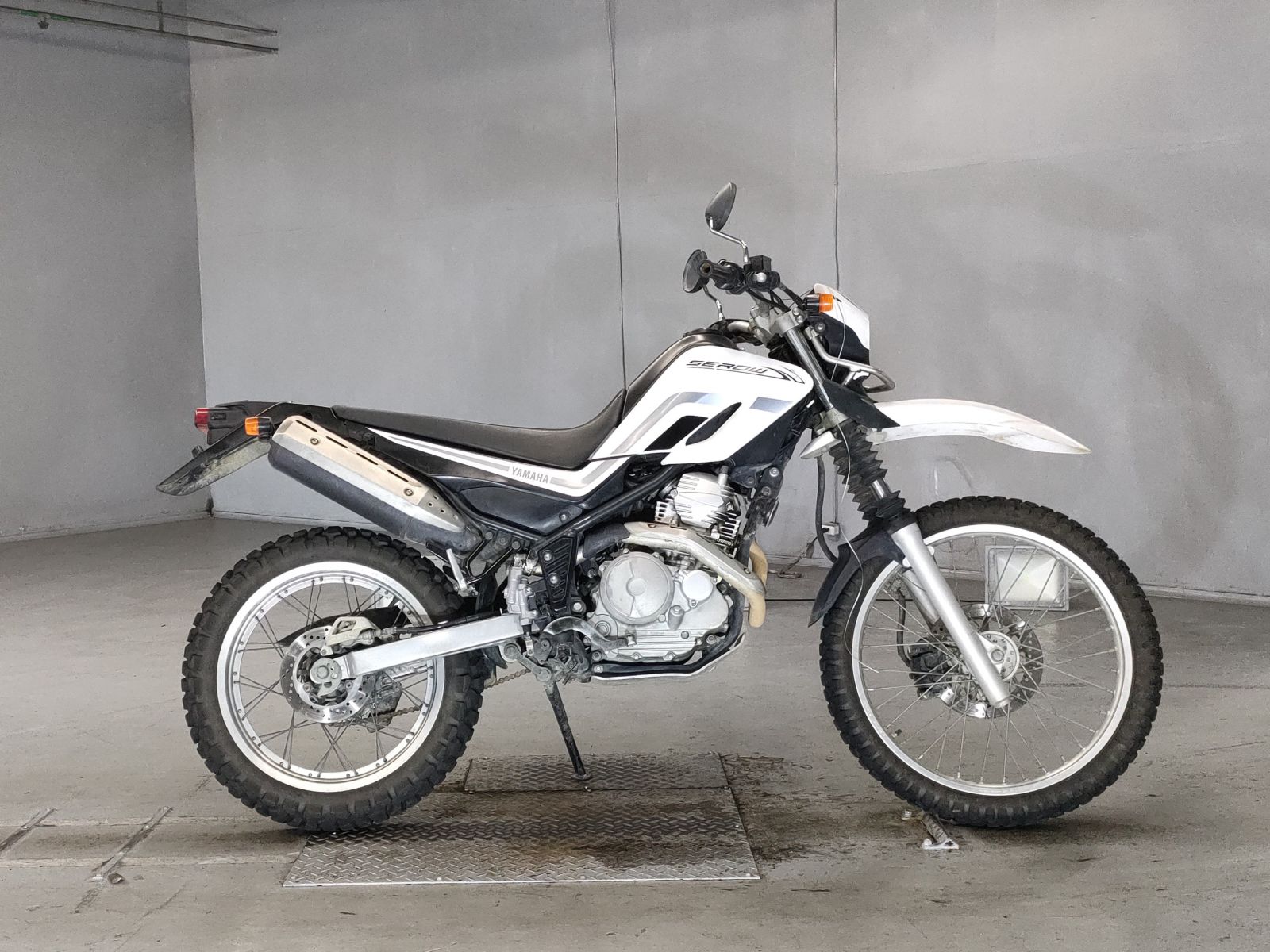 Yamaha SEROW XT250 2005
