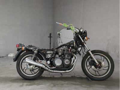 Yamaha XJ750E 1981