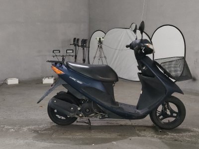 Suzuki ADDRESS V50