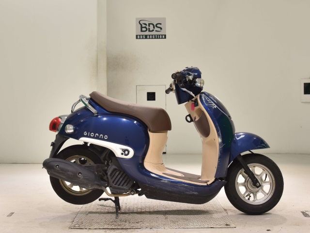 Honda GIORNO 2016