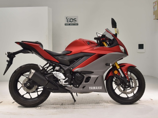 Yamaha YZF-R25A 2019