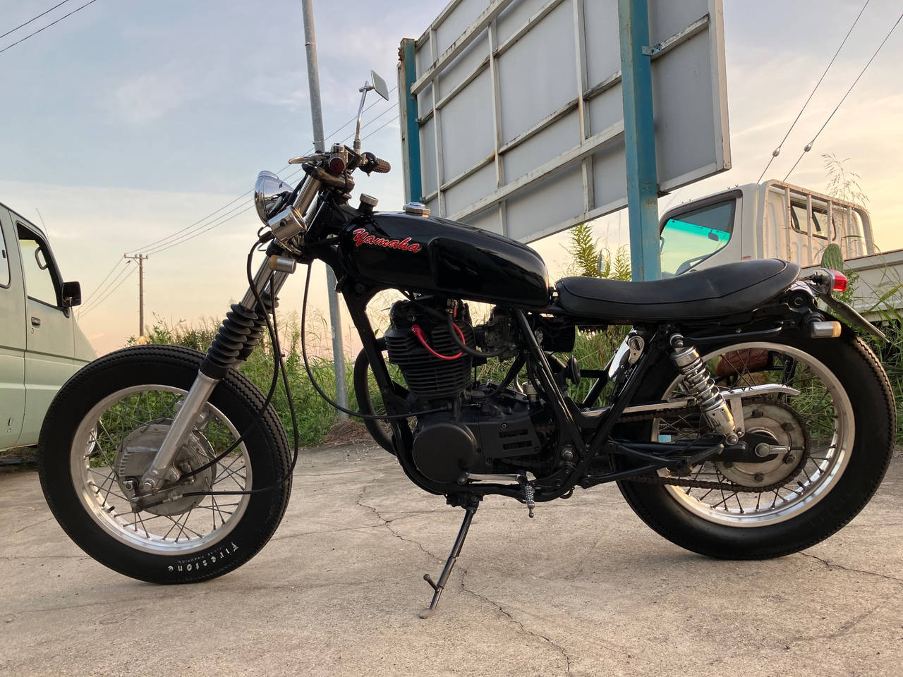 Yamaha SR400 2000
