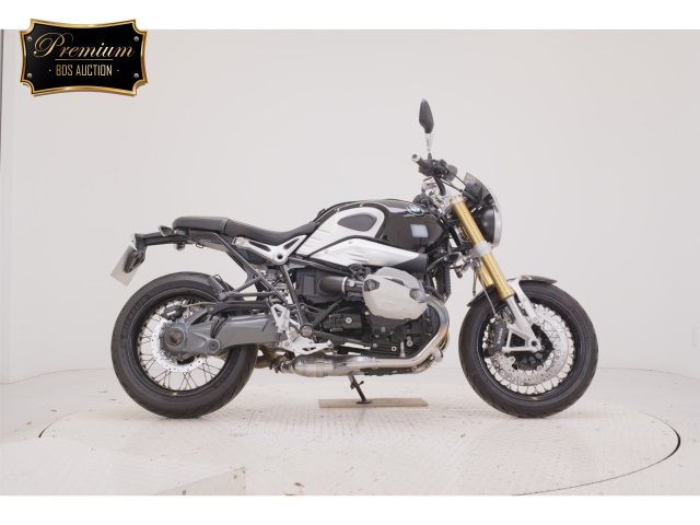 BMW R NINE T 2014