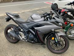 Yamaha YZF-R25 2016