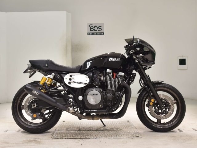 Yamaha XJR1300C 2016