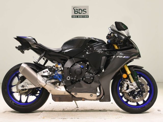 Yamaha YZF-R1M 2021
