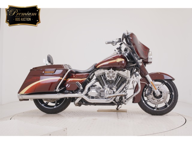 HD STREET GLIDE FLHXSE1800 2010
