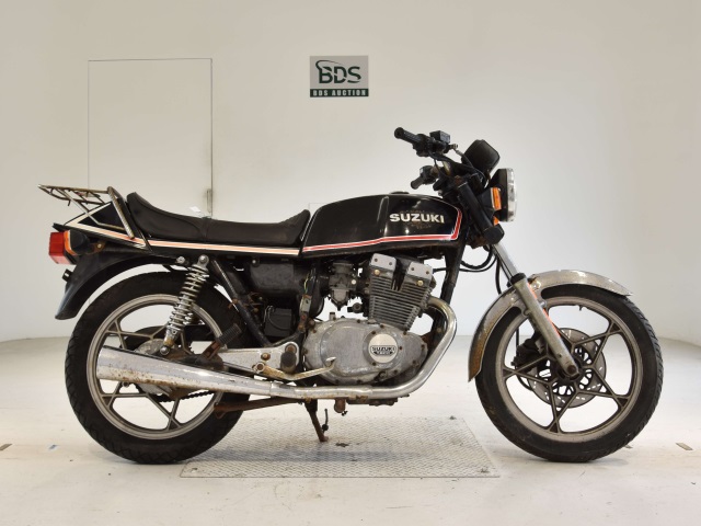 Suzuki GSX400E
