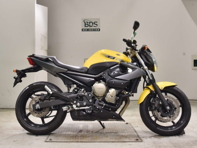 Yamaha xj6n 2009