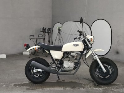 Honda APE50 2004