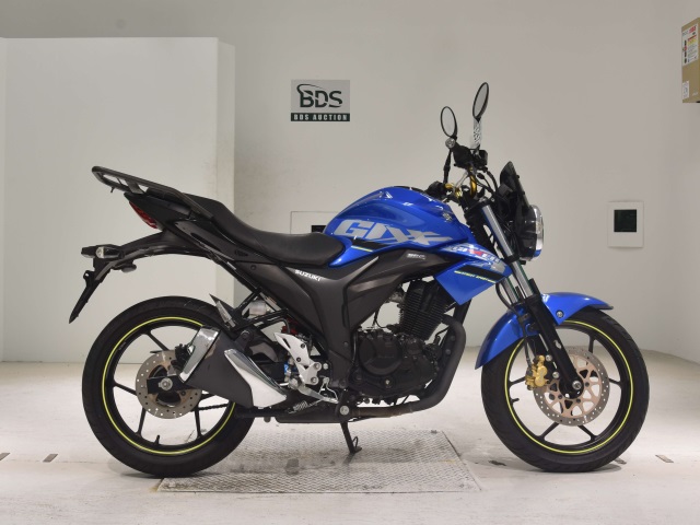 Suzuki GIXXER150