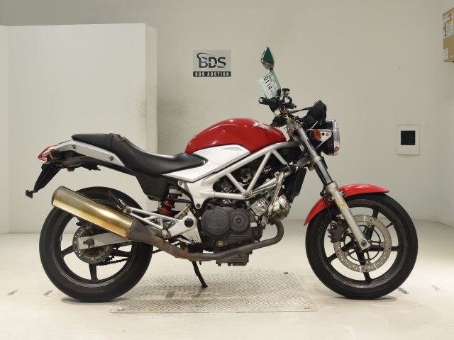 Honda VTR250 2009