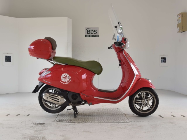 Vespa PRIMAVERA125 2017