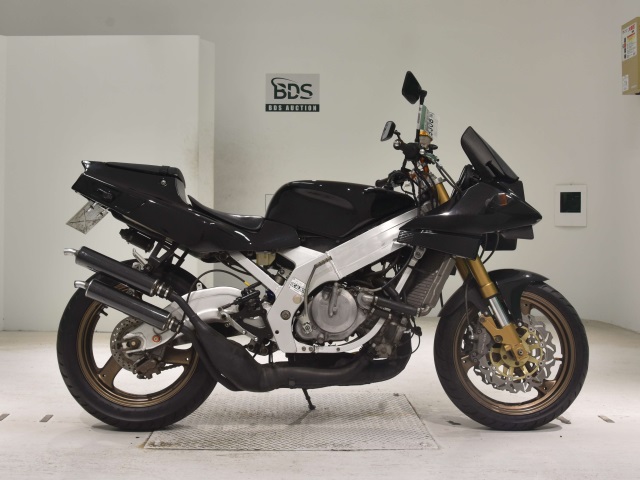 Suzuki RGV250