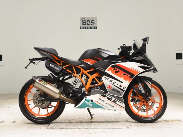 KTM RC 390 2016