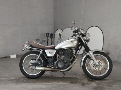 Yamaha SR400 2003