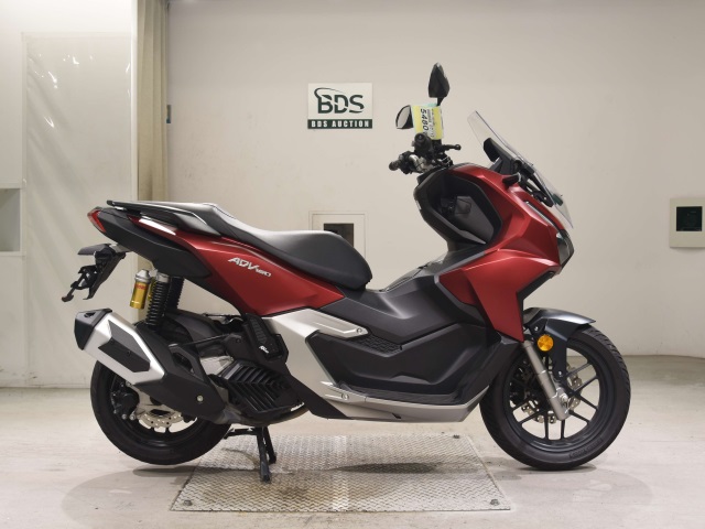 Honda ADV 160 2023