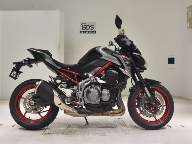 Kawasaki Z900 2018