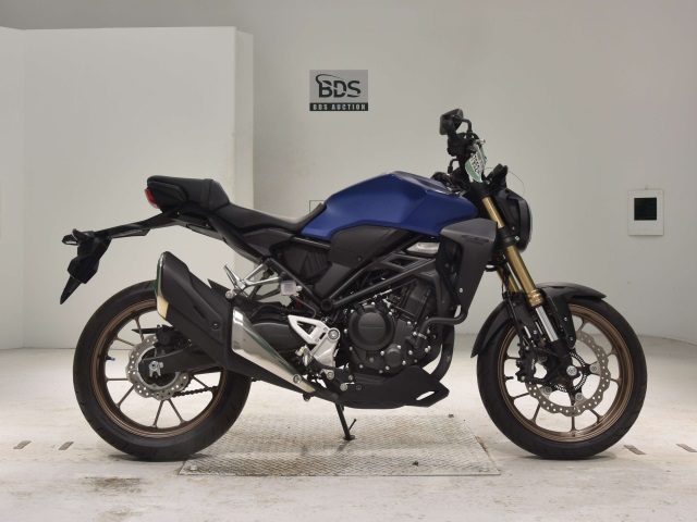 Honda CB250R 2019