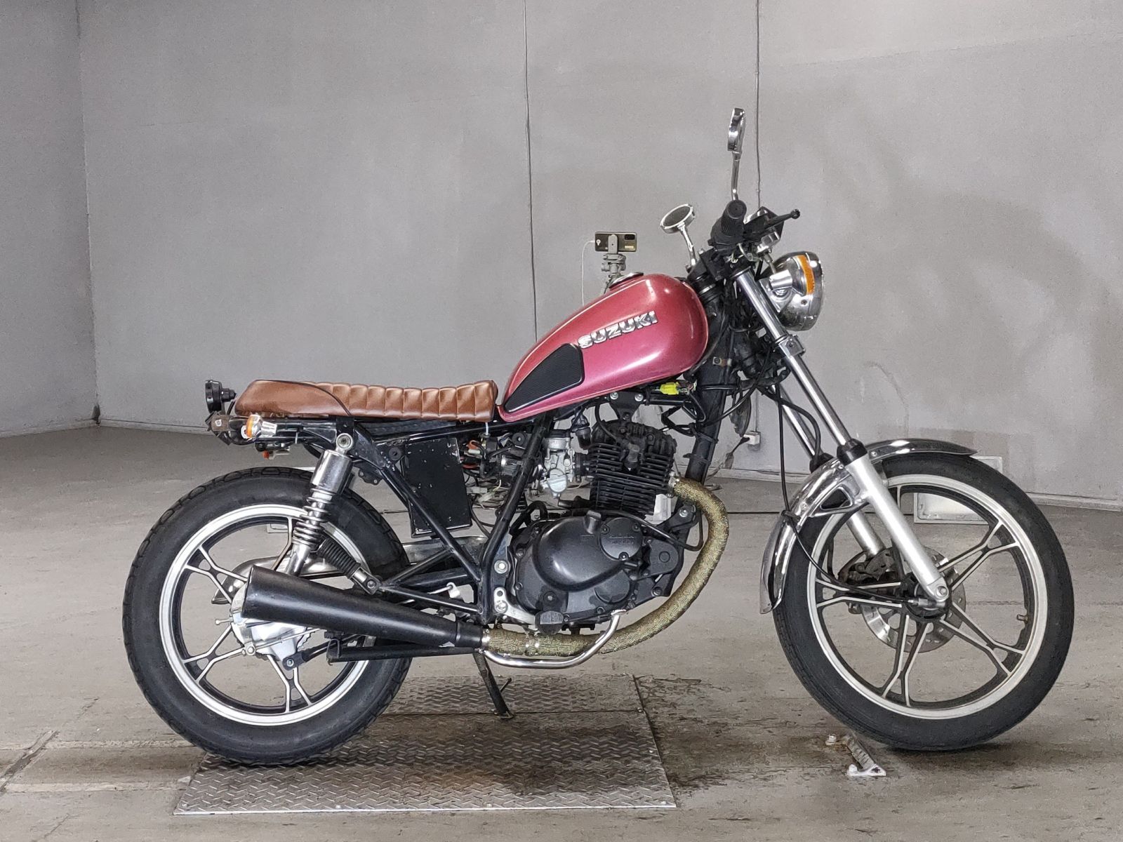 Suzuki GN125H 2016