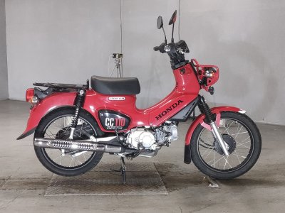 Honda CC110 CROSSCUB 2018